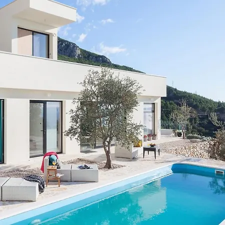 Chic A Luxury In Makarska, Pool And Gym * Makarská